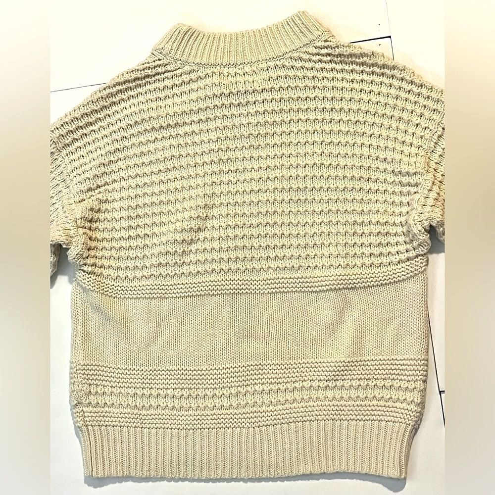 Universal Thread Women’s Cream Knit Warm Cozy Sweater Size Small - Picture 14 of 14